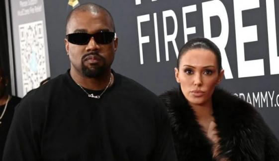 Bianca Censori stuns in daring look during solo outing without Kanye West