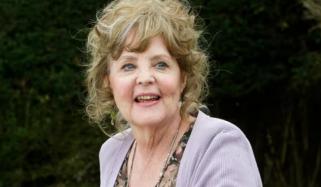 Pauline Collins, 'Shirley Valentine' actress dies at 85