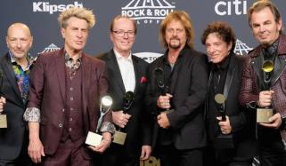 Journey set to hit the road for last time with 2026 Final Frontier tour