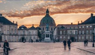 Royal Family mourns heartbreaking loss on 25th anniversary of tragic event