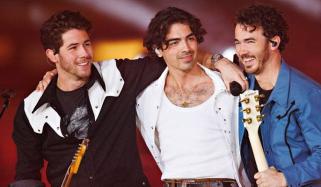 Jonas Brothers set to light up New Year’s Eve with surprise concert 
