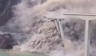 China bridge collapse halts major highway linking central China to Tibet