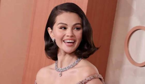 Selena Gomez teases live performance comeback on ONE condition 