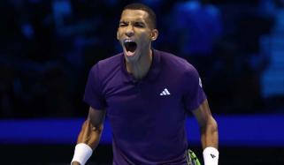 Felix Auger-Aliassime upsets Alexander Zverev, sets up Alcaraz showdown