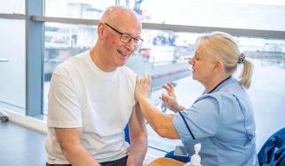 Flu season to peak soon in Canada, doctors urge vaccination