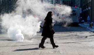 UK weather: Temperatures drop to -7C as freezing conditions sweep country