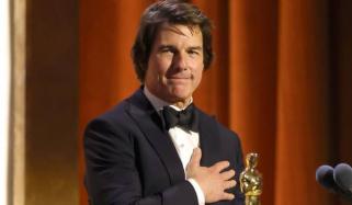 Tom Cruise proudly accepts honorary Oscar at 2025 Governors Awards