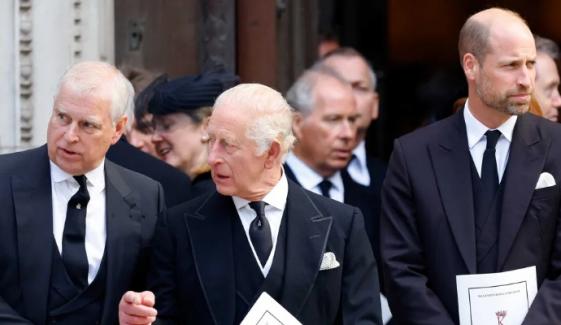 King Charles once again caught between Andrew, Prince William