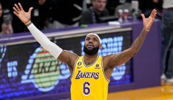 LeBron James sets new NBA record with season's first game