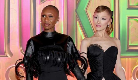 Ariana Grande hit with COVID-19 after ‘cringe’ PDA with Cynthia sparks frenzy