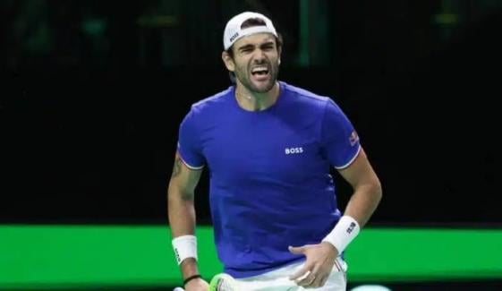 Davis Cup Finals: Berrettini puts Italy on verge of third consecutive title