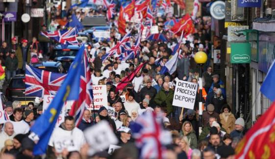 Asylum seekers housing plan triggers Crowborough protest