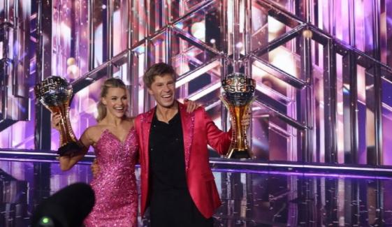 'DWTS' season 34 winner: Robert Irwin, Witney Carson win Mirrorball Trophy