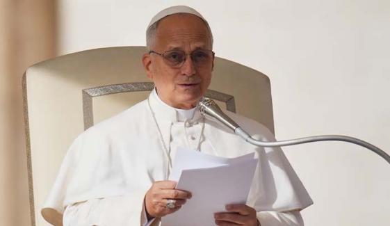 Pope Leo XIV arrives in Turkey for first historic foreign trip 