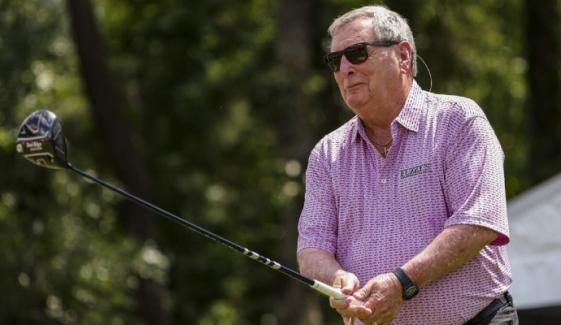 Fuzzy Zoeller, two-time major champion dies at 74