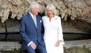 Queen Camilla earns rave reviews from King Charles after major glam event