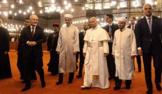 Pope Leo makes first-ever visit to muslim mosque as Catholic leader