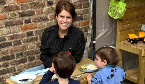 Princess Eugenie ditches palace drama for joyful family day out