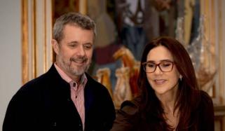 Queen Mary, King Frederik light Advent Sunday candles with love and warmth