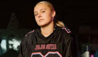 JoJo Siwa ends up in hospital after 'excruciating pain' due to cyst burst