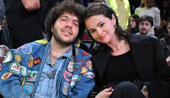 Selena Gomez, Benny Blanco enjoy intimate post-Thanksgiving date night  