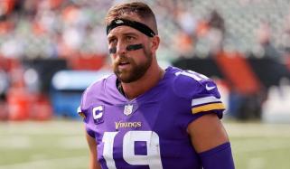 Adam Thielen bids emotional farewell to Vikings fans: ‘In my heart, always’