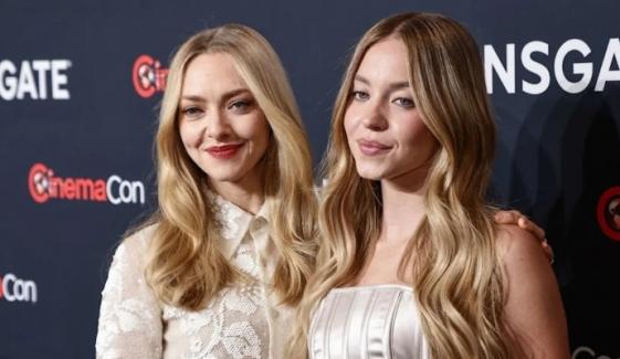 Sydney Sweeney, Amanda Seyfried turn heads at 'The Housemaid' premiere 