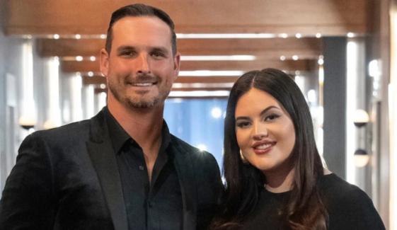 'Love Is Blind' stars Alexa, Brennon Lemieux split year after becoming parents