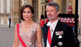 Queen Mary tucks special wedding symbol into Christmas tree