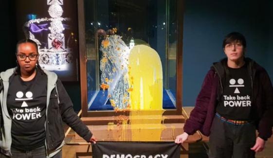 Tower of London shuts down after protestors throw food on Crown Jewels display 