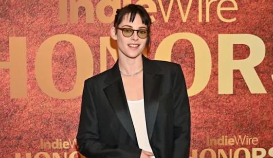 Kristen Stewart makes bold appearance at 2025 IndieWire Honors ceremony