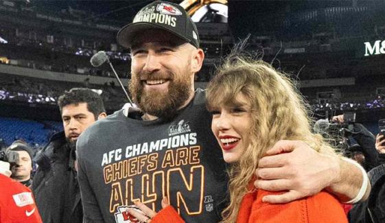 Will Taylor Swift attend Chiefs game today to cheer Travis Kelce?