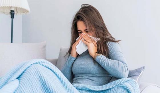 UK hospitals reintroduce masks amid sharp rise in 'super flu'