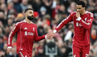 Mohamed Salah makes spectacular return as Liverpool beat Brighton 2-0