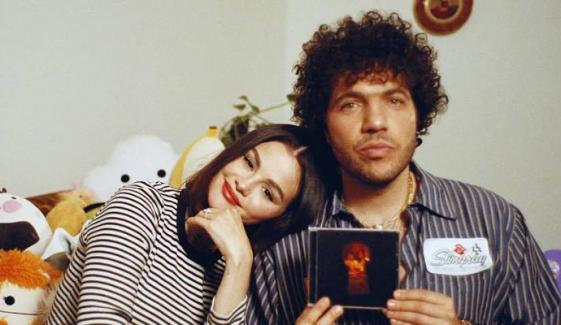 Selena Gomez’s festive season lights up with Benny Blanco’s glittery surprise