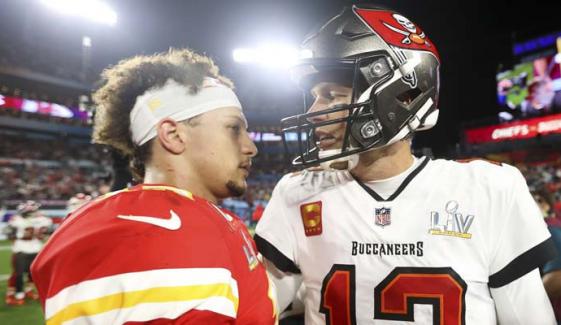 Patrick Mahomes' injury sparks Tom Brady rare admission about ACL struggle