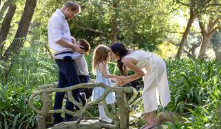 Meghan Markle releases Christmas card featuring new photo with Harry, Archie and Lilibet