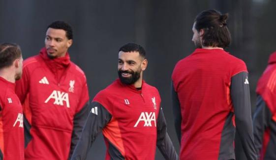 Salah’s teammate spills secrets from dressing room after benching controversy