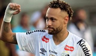 Neymar undergoes successful knee surgery following key victory over Cruzeiro