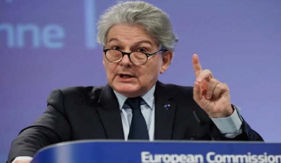 US sanctions ex-EU official, disinformation leaders over social media rules 