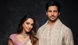 Kiara Advani, Sidharth Malhotra reveal first glimpse of daughter on Christmas