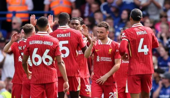 Liverpool defeat Wolves to extend Premier League winning streak