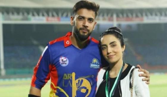 Imad Wasim announces divorce from wife Sania Ashfaq, requests privacy