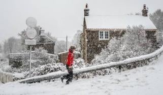 UK set for icy start to New Year 2026 with yellow snow alert
