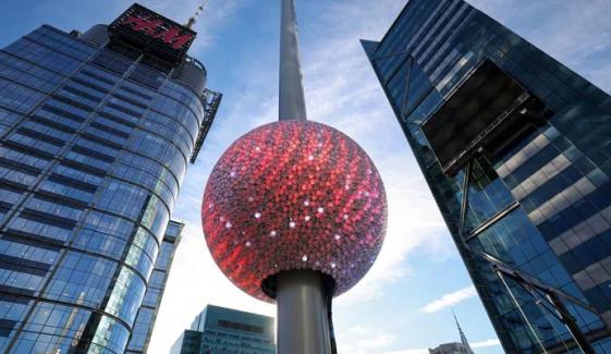 Where to watch ball drop: Times Square live stream and TV option