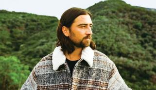 Noah Kahan rings in his 29th birthday with emotional message