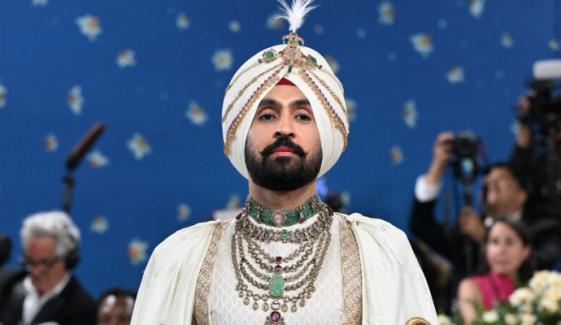 'Ghar Kab Aaoge' singer Diljit Dosanjh marks 42nd birthday with global collab