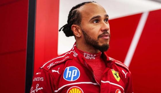 Lewis Hamilton rings in 41st birthday with emotional note after 'draining year'