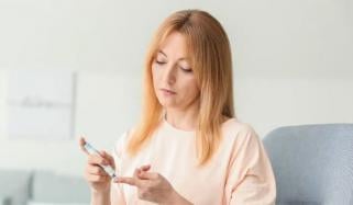 Does early menopause lead to increased diabetes risk?