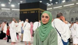Maya Ali warms hearts with touching note after sacred Umrah trip